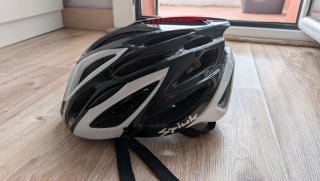 Casco Spiuk bici negro y blanco
