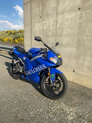 Yamaha TZR 2004