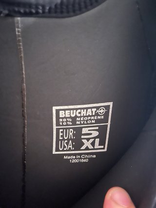 Traje de buceo Beuchat con capucha