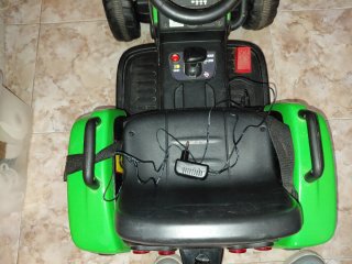 Tractor Infantil Verde
