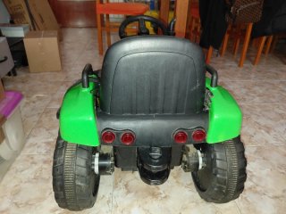 Tractor Infantil Verde