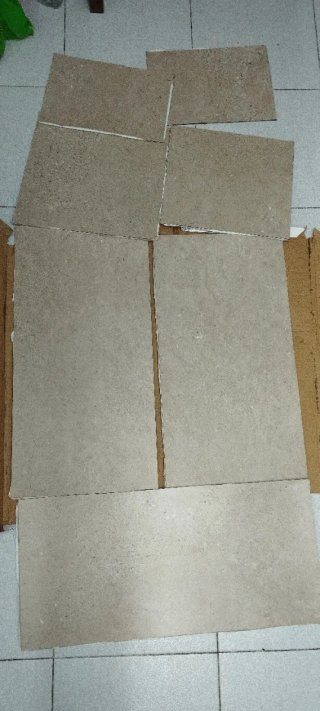 Losa adhesiva para suelo