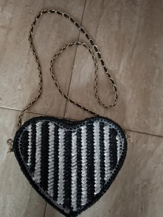 Bolso Corazón Hecho a Mano