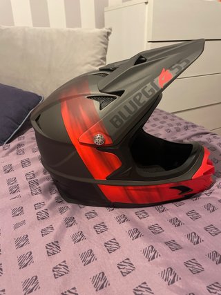 Casco integral Bluegrass