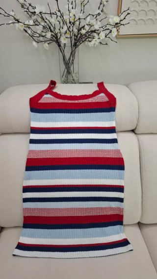 Vestido de tirantes a rayas Talla M