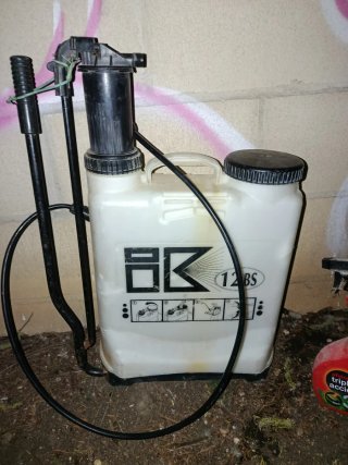 Pulverizador IK Multi 12L