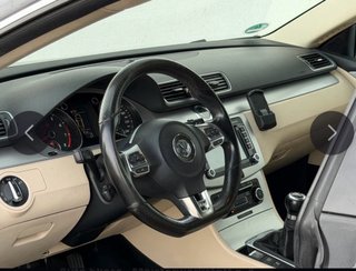 Volkswagen Passat CC 2011