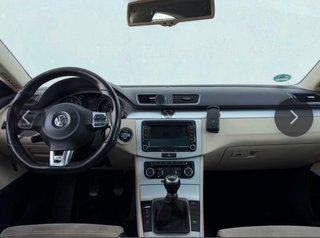Volkswagen Passat CC 2011