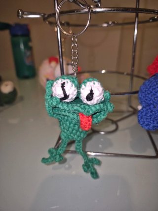 Portachiavi rana uncinetto