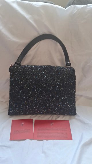 Bolso Carolina Herrera con cristales Amatistas