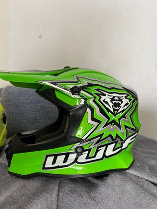 Casco de Moto Verde