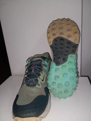 Zapatillas Nike Trail Running Verde y Rosa
