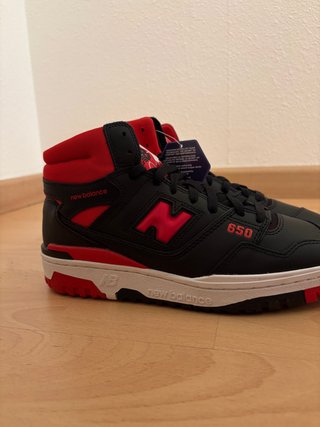 New Balance 650