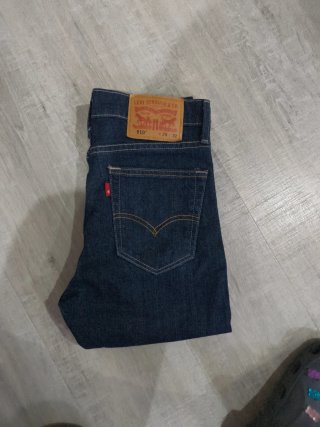 Pantalón vaquero mujer Levi's azul, modelo exclusi