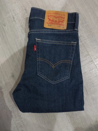 Pantalón vaquero mujer Levi's azul, modelo exclusi