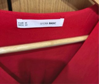 Blusa Sfera cremallera frontal roja Talla M