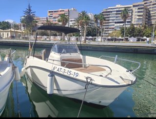 Busco trabajador para entregar y recoger barcos