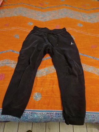 Completo sportivo nero