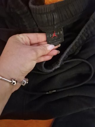 Completo sportivo nero