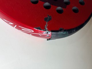 Pala Wilson Bela Pro 2.5 Roja