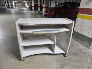 Masa de escritorio para niños no incluye la silla