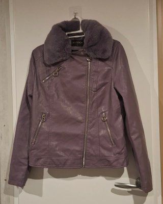 Chaqueta de chica nueva (Talla L)