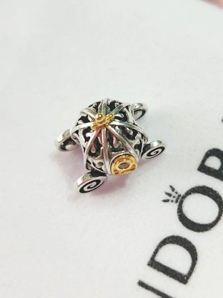 Charm Pandora Carruaje Encantado de Cenicienta 100