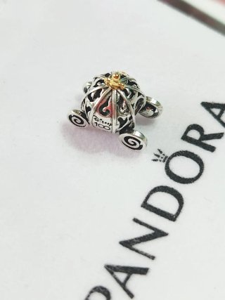 Charm Pandora Carruaje Encantado de Cenicienta 100