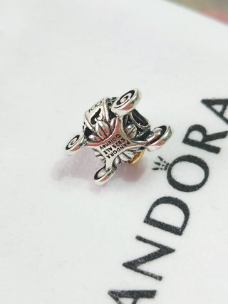 Charm Pandora Carruaje Encantado de Cenicienta 100