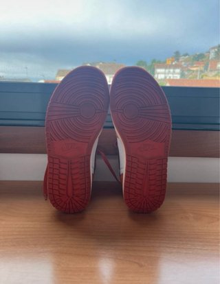Jordan 1 Retro High OG Starfish Naranja