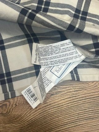 Camisa de Franela Pedro del Hierro Talla M - Nueva
