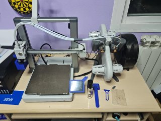 Impresora 3D Bambu Lab A1 cobo. Más secadora