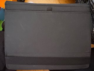 Funda con teclado eVitta para tablet