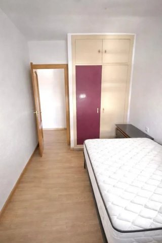 Piso 3 hab. Av. Fama | Muy Luminoso | 2 Ascensores