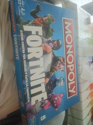 Monopoly Fortnite Edición Juego de Mesa