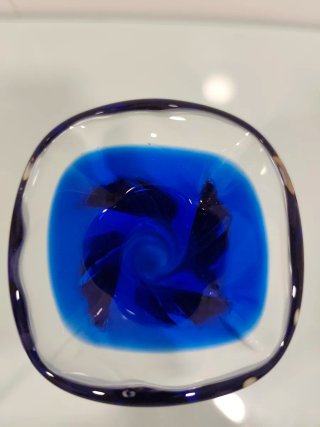 Jarrón cristal vintage azul y transparente