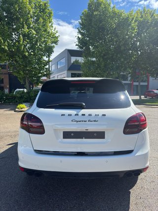 Porsche Cayenne 2011