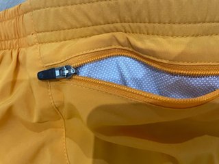 Shorts da corsa Nike a doppia strato arancione