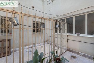 Piso en venta en Camino de Ronda - Rosaleda en Granada