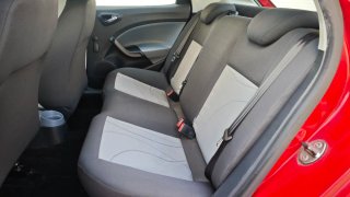 SEAT Ibiza 1.6TDI 90CV 5p, Año 2013