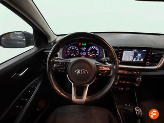 Kia Stonic 1.0 T-GDi 74kW (100CV) Concept