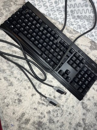 Teclado corsair K70 negro