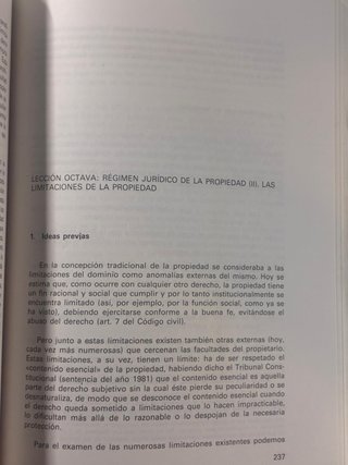 Instituciones de Derecho Privado