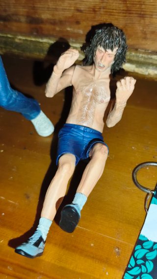 Figuras ACDC Brian Johnson y Angus Young