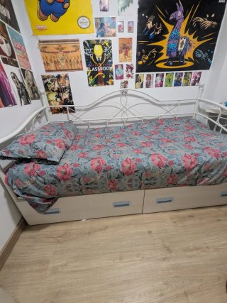 Cama de forja con almacenaje y colchon