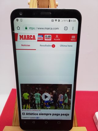 LG Q6 Negro + Cargador y Cable ROM 32GB / RAM 3GB
