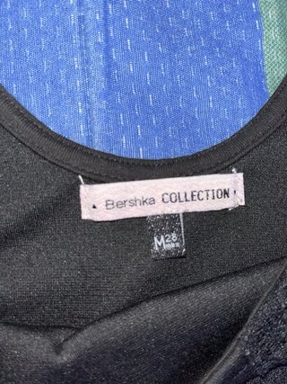 Vestido negro manga sisa estampado