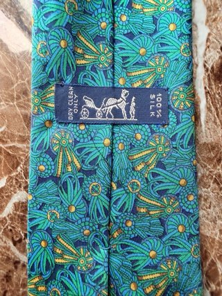 Cravatta Hermès vintage floreale