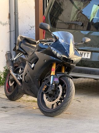 Yamaha R6 A2 Negra