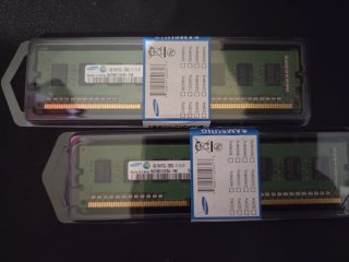 2x Samsung 4GB DDR3L 1600MHz RAM